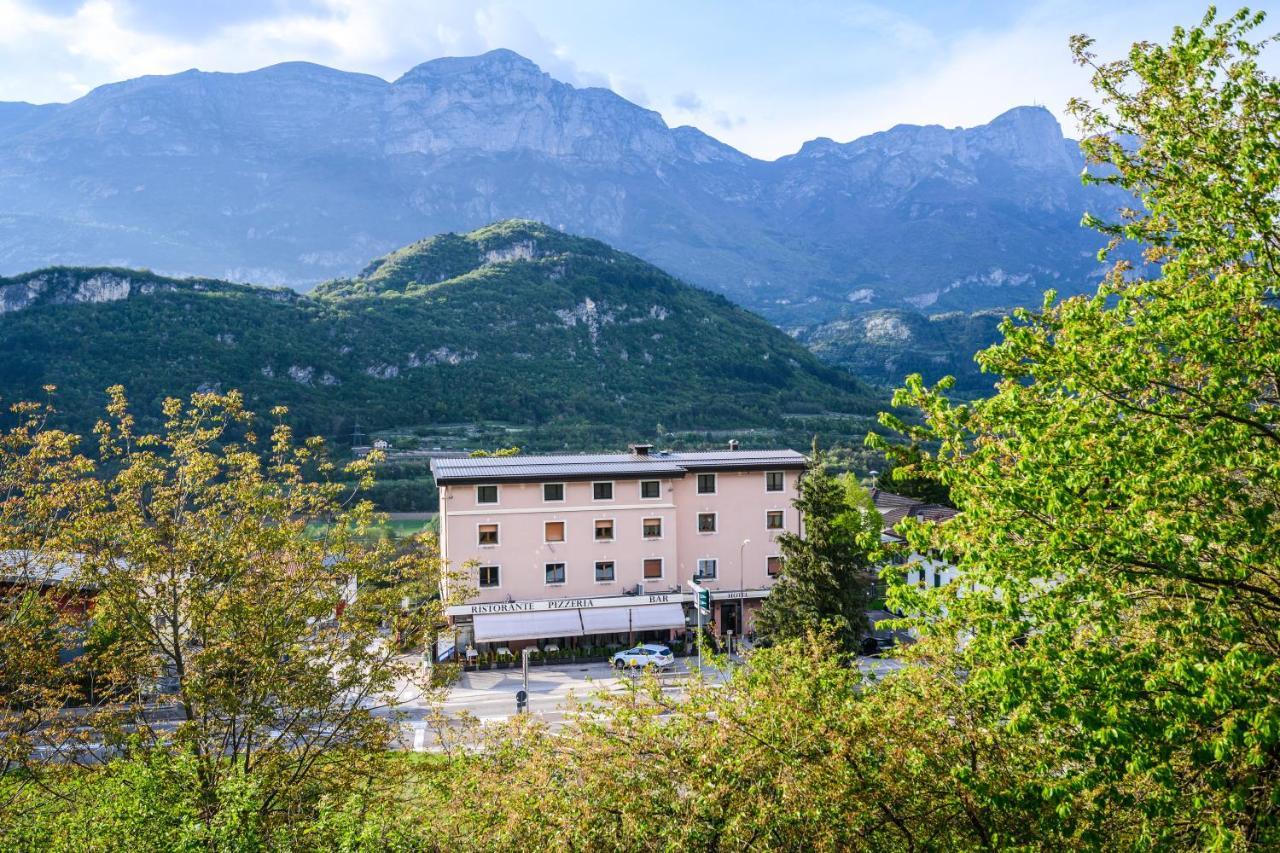 Almamed Hotel San Leonardo Vigolo Baselga Kültér fotó